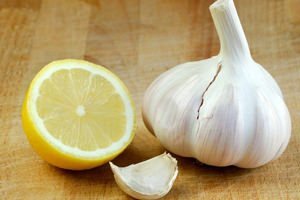 treatment of varicose veins extract, garlic, lemon